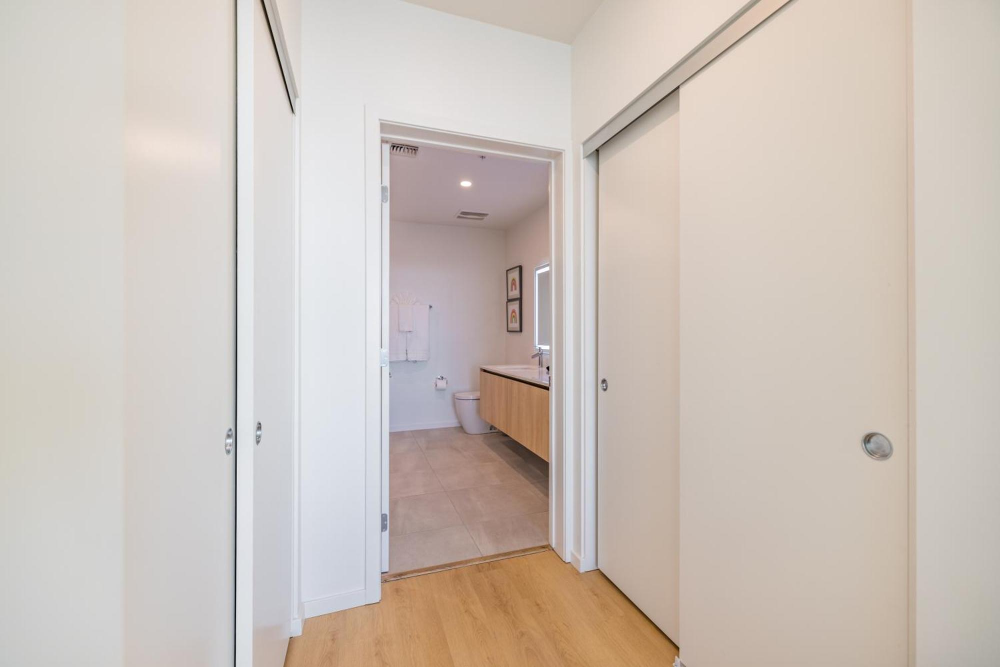 @ Marbella Lane - Penthouse W/ City & Ocean Views Long Beach Exterior photo