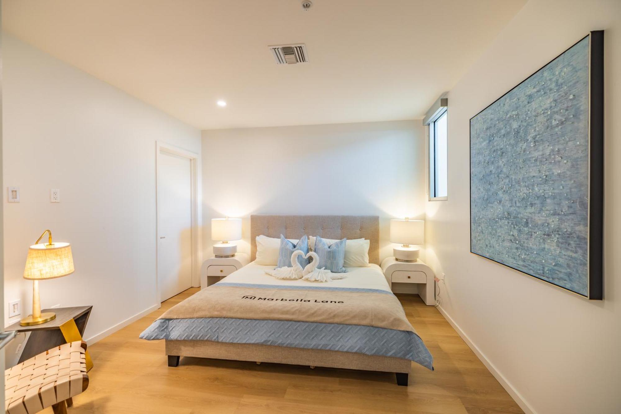 @ Marbella Lane - Penthouse W/ City & Ocean Views Long Beach Exterior photo