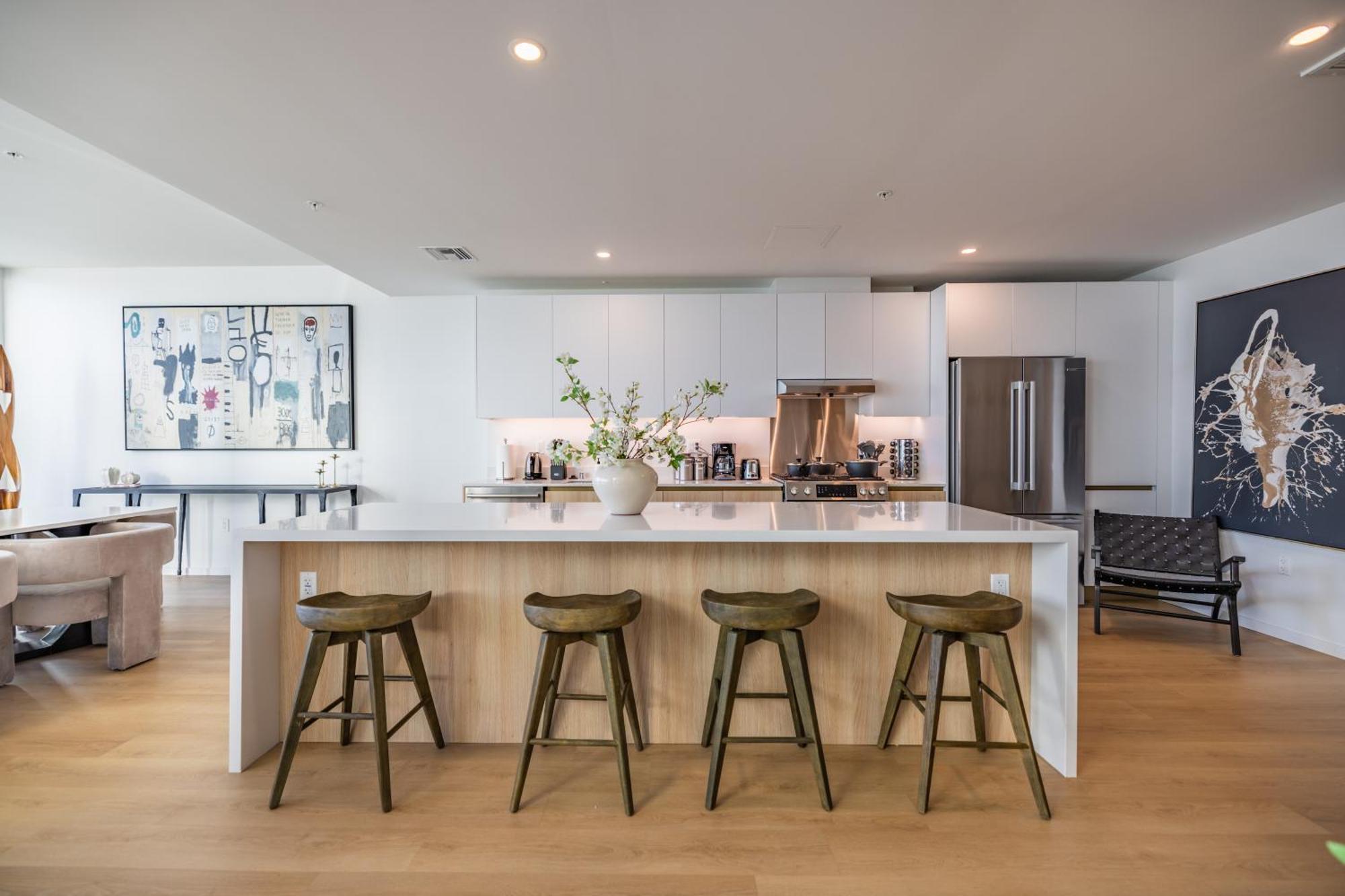 @ Marbella Lane - Penthouse W/ City & Ocean Views Long Beach Exterior photo