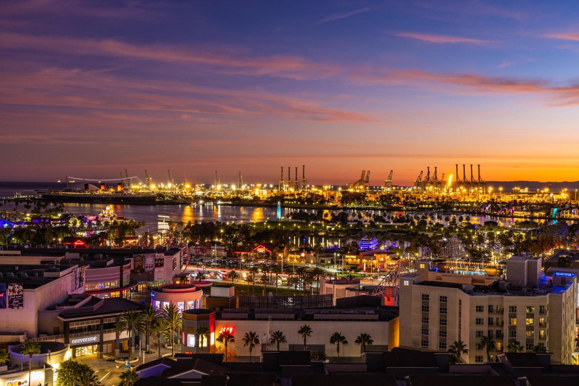 @ Marbella Lane - Penthouse W/ City & Ocean Views Long Beach Exterior photo