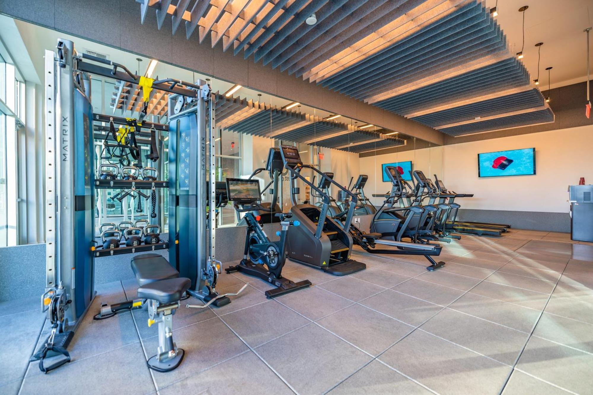 @ Marbella Lane - Penthouse W/ City & Ocean Views Long Beach Exterior photo